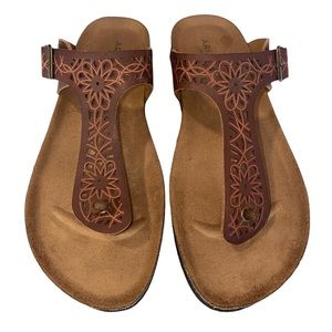 Arizona Penny Whiskey 7.5M Thong Sandal